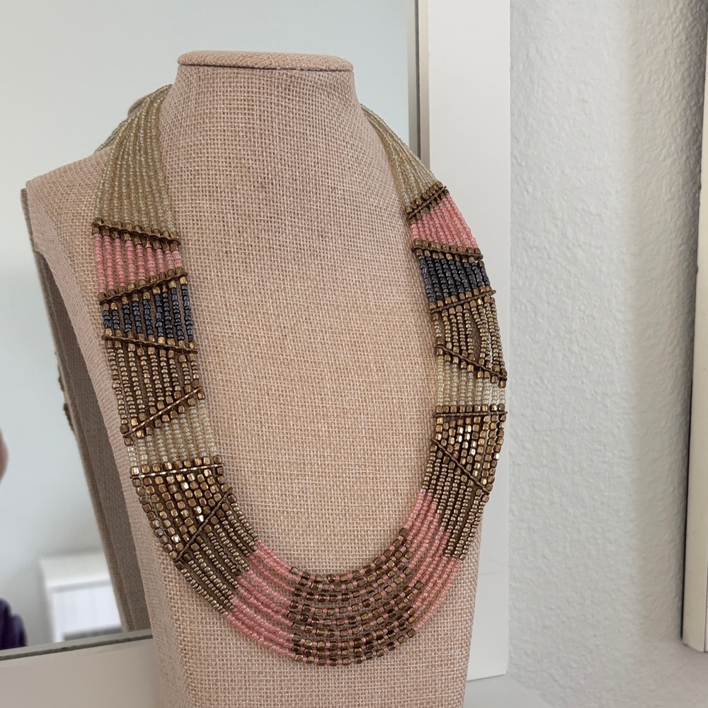 Elegant Multicolor Seed Beaded Necklace